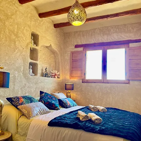 度假居 El Kubo Olba